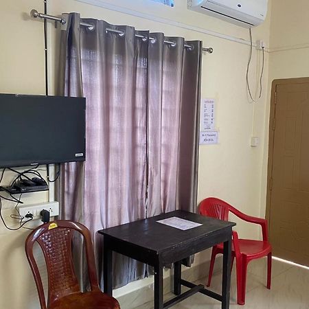גווהטי Atithya Lodge מראה חיצוני תמונה