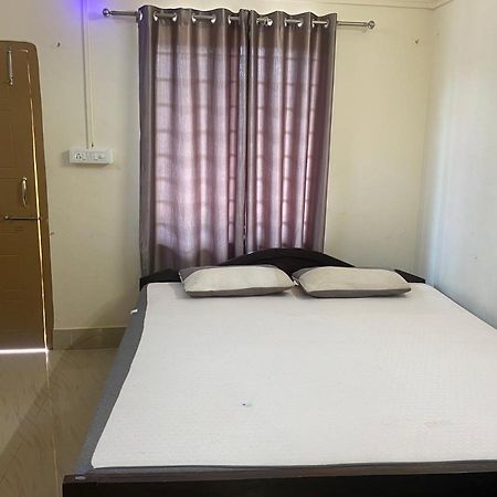 גווהטי Atithya Lodge מראה חיצוני תמונה
