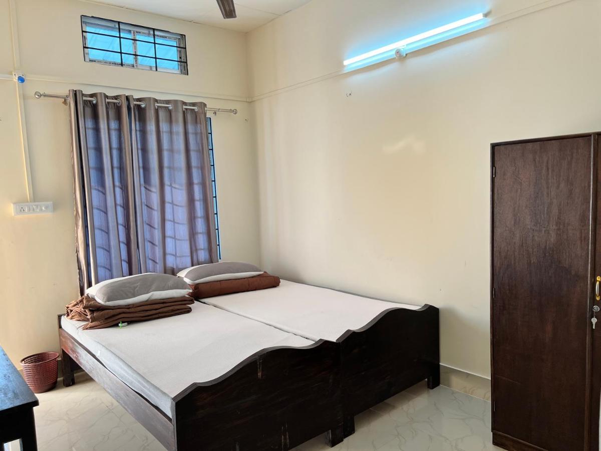 גווהטי Atithya Lodge מראה חיצוני תמונה