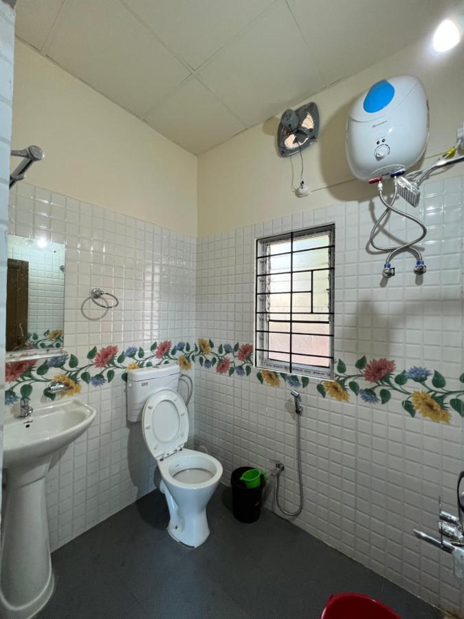 גווהטי Atithya Lodge מראה חיצוני תמונה