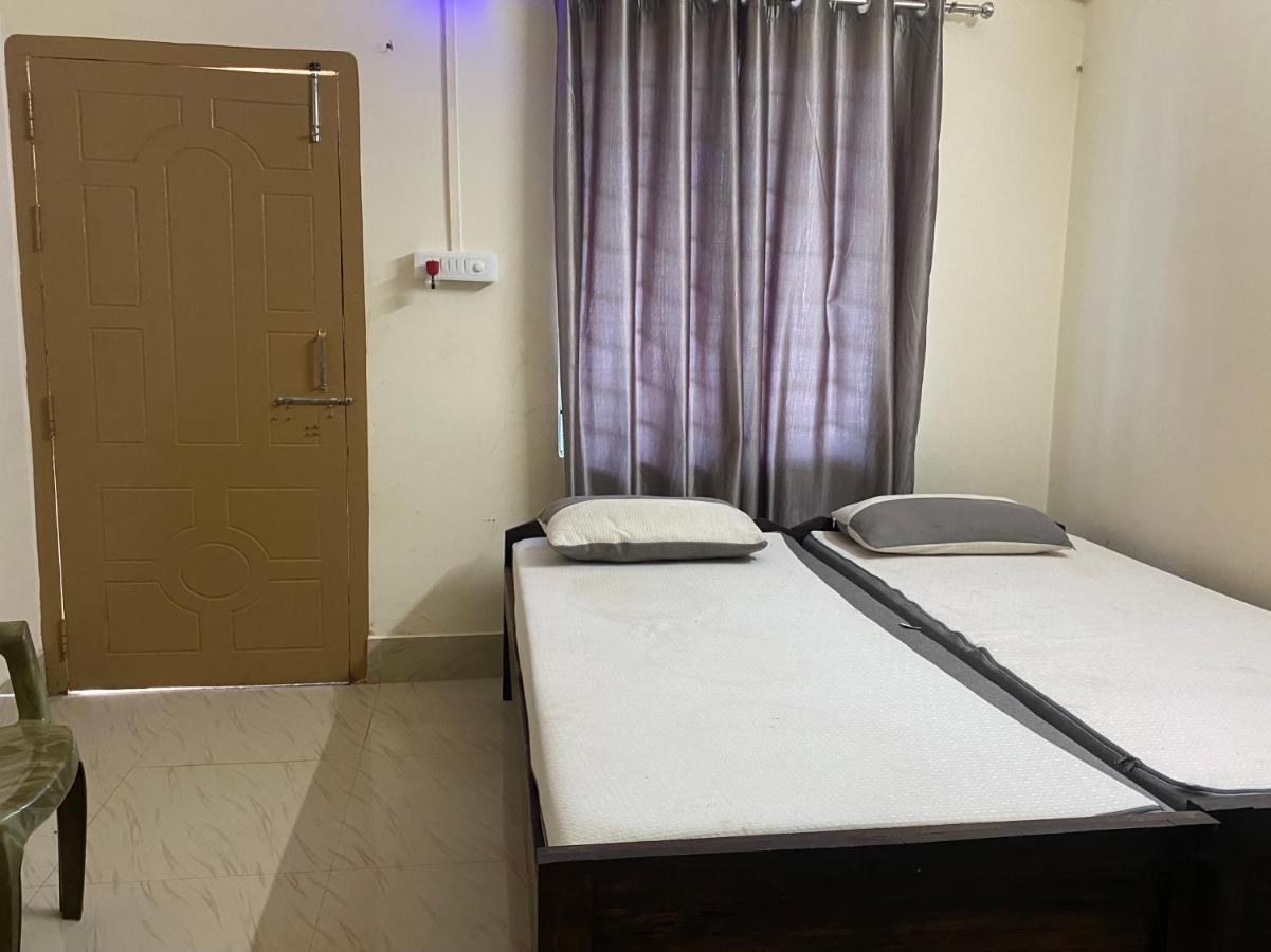 גווהטי Atithya Lodge מראה חיצוני תמונה