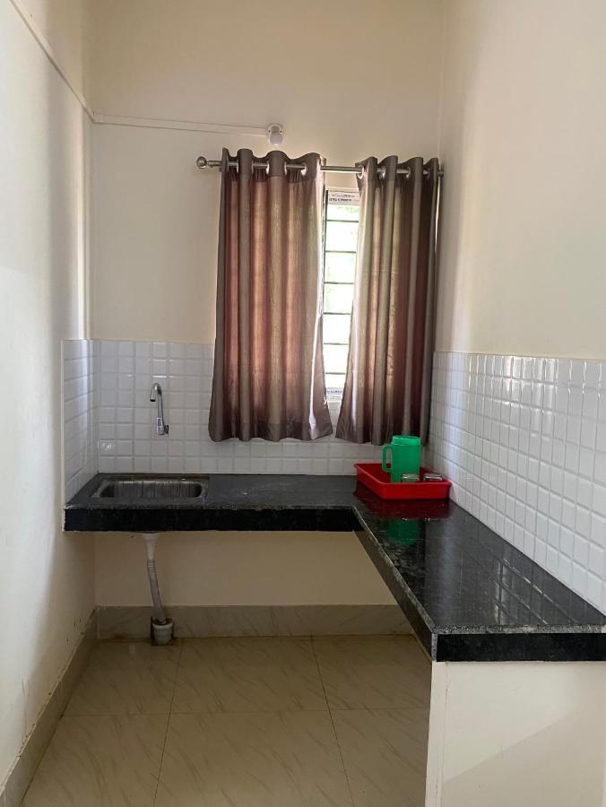 גווהטי Atithya Lodge מראה חיצוני תמונה